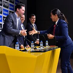 FMF entrega gafetes internacionales a árbitros