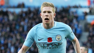 De Bruyne celebra un gol. 