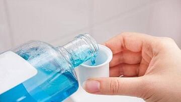 Un estudio desvela que enjuagues bucales, nasales o champú para bebés atacan a la COVID-19