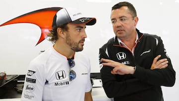 Boullier con Alonso.