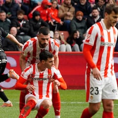 El Málaga le tiene tomada la medida a El Molinón-Quini