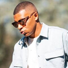 Mbappé emite señales a pesar de los líos con Francia