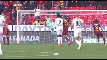 'El Grinch' del fútbol: Balotelli, tras un golazo fuera del área