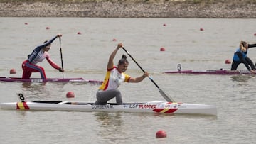 Mar&iacute;a Corbera, con el C1 200. 