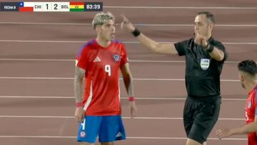 Todo Chile se ilusionó con esta jugada ante Bolivia: ¡hubo revisión de VAR!
