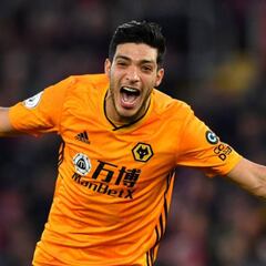 Raúl Jiménez está en el Top 20 de los mejores delanteros de Europa