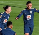 Brasil entrenó a puerta cerrada con Filipe Luis como novedad