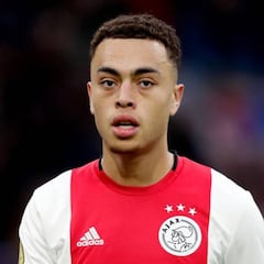 Sergio Dest accepts Bayern Munich interest