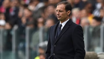 Allegri pens new deal with Juventus