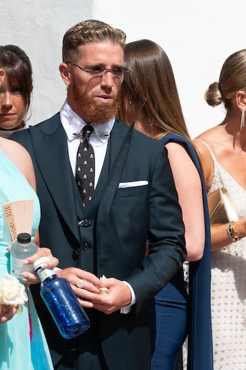 Iker Munian durante el enlace matrimonial entre Andrea Martínez y Kepa Arrizabalaga.