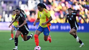 Colombia's forward #09 Mayra Ramirez runs with the ball during MexTour 2024 Women's International Friendly football match between Mexico and Colombia at the Inter&Co Stadium in Orlando, Florida, April 6, 2024. (Photo by CHANDAN KHANNA / AFP)