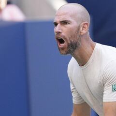 Air France le pierde las raquetas a Mannarino antes de Estocolmo