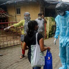 India's coronavirus-related death rate decreases to 2.43%