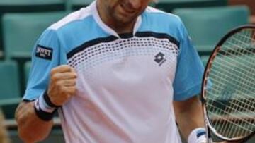 Ferrer vence a Benneteau y se mete en la tercera ronda