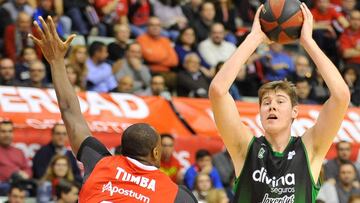 Simon Birgander, durante un partido contra el UCAM Murcia.