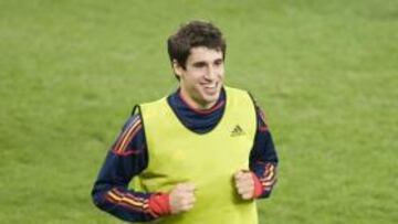 Javi Martínez no acaba el entrenamiento por un fuerte golpe