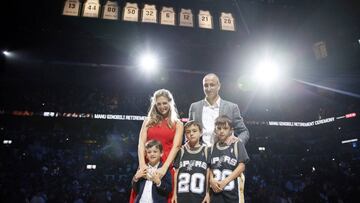 "Te quiero, Manu": los Spurs retiran el m¨ªtico 20 de Gin¨®bili