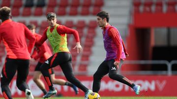 Gorrotxa durante un entrenamiento del Mirandés.