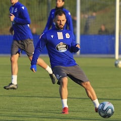 Emre Çolak, sin tránsfer, no podrá debutar en la Copa