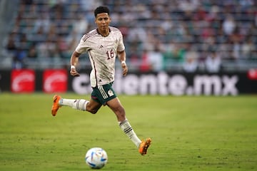 Ozziel Herrera during the friendly match against Cameroon.