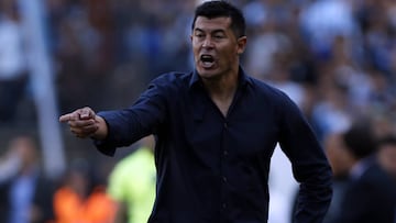 La FEF pide a Las Palmas acreditar la experiencia del técnico argentino Jorge Almirón