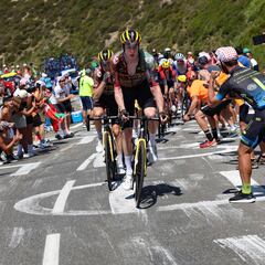 Nathan Van Hooydonck, ciclista del Jumbo, no está en estado crítico tras un accidente de tráfico