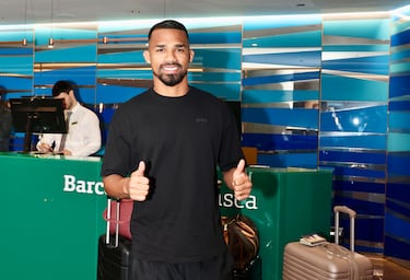Yangel Herrera ya está en Donostia para firmar por la Real Sociedad