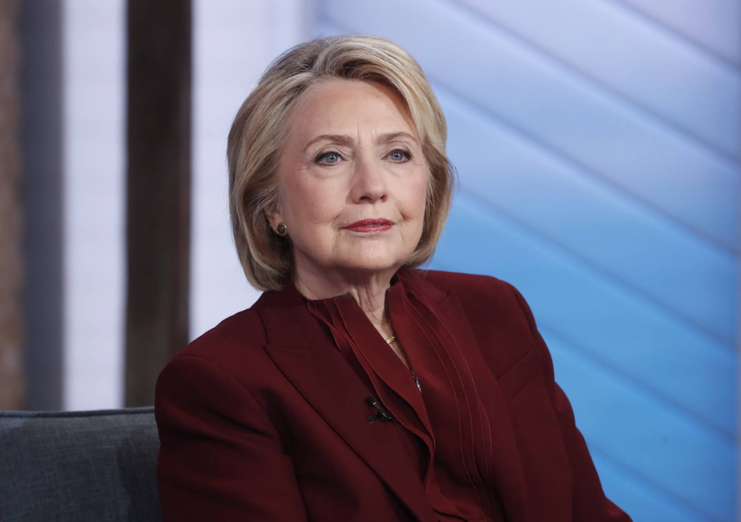 What majority is needed to win the US election and what happens if no