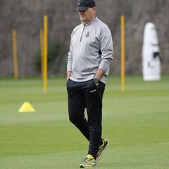 Pepe Mel: “Es mentira que los de un derbi canario sean tres puntos más”