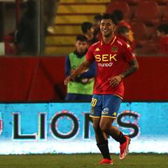 Unión toma forma: se va su goleador, 5 salidas definidas y fin al ‘caso Vecchio’