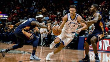 Los triples de Thompson derriban las torres gemelas de los Pelicans