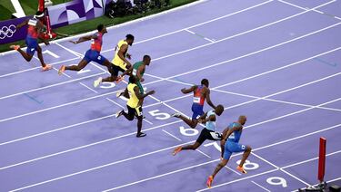 Las incre¨ªbles im¨¢genes en la meta de los 100m del triunfo de Noah Lyles