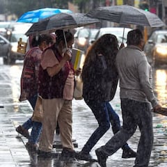 Activan alerta amarilla en CDMX por intensas lluvias