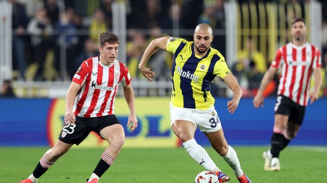 El Betis le quita al Sevilla a Amrabat