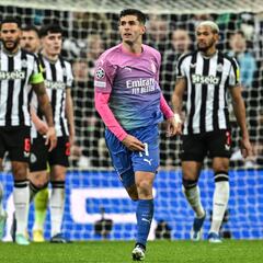 Así fue el gol de Christian Pulisic en el Newcastle - AC Milan por Champions League