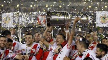 River Plate fue Campeón de la Liga argentina en este 2015, además de que levantó el título de la Copa Libertadores y fue subcampeón del Mundial de Clubes.