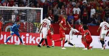 3-0. Ben Yedder marcó el tercer gol.