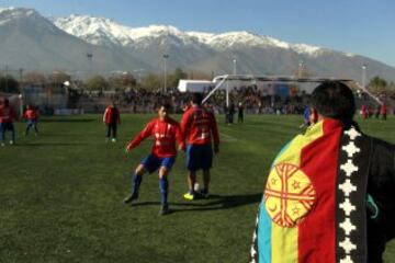 El partido inaugural enfrentó a Chile y Perú. 