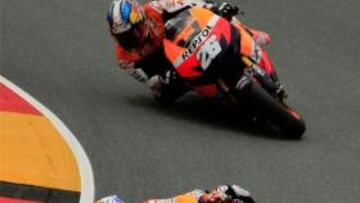 Casey Stoner y Dani Pedrosa durante la carrera.
