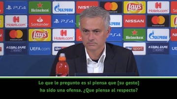 Mourinho, a la prensa: "?Es usted espa?ola?", as¨ª explic¨® su gesto