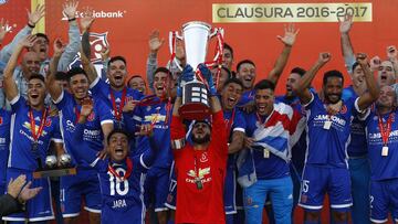 La U mostró la camiseta de campeón que estrenará en el torneo