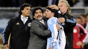 Maradona junto a Messi.