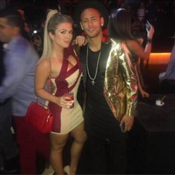 Neymar se va de fiesta por Londres