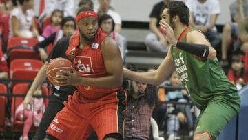 Joseph Jones, durante su etapa en el Zaragoza.