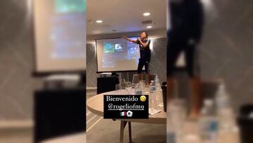 ¡Rogelio, hermano, ya eres mexicano! Así fue la novatada de Funes Mori con el Tri