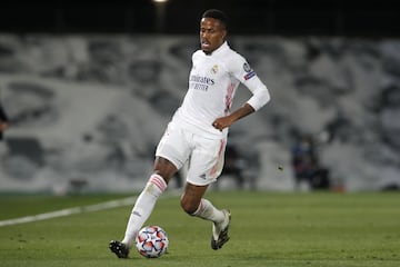 Defensa central del Real Madrid, con un valor de mercado de 30M€