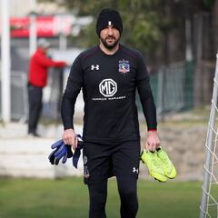 Orión se va de Colo Colo