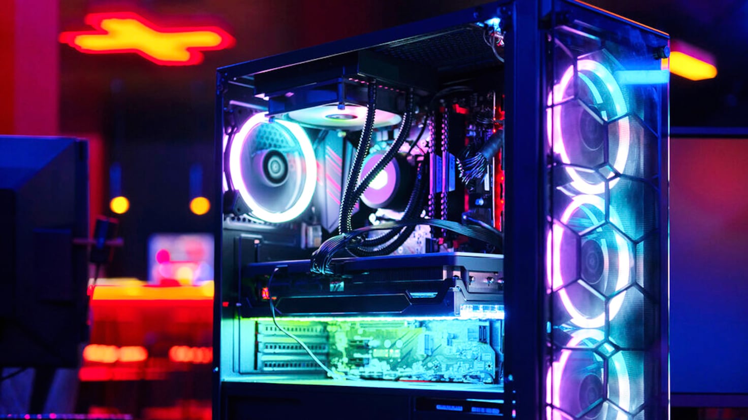 Estafa en la compra de un PC gaming: padre pierde 1.200 euros en un trato sospechoso