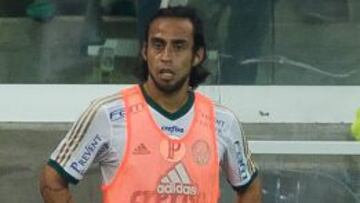 Jorge Valdivia será titular este fin de semana, pero su preocupación está en la renovación.