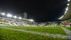 León y América juegan unos minutos sin luz en el estadio de la Fiera